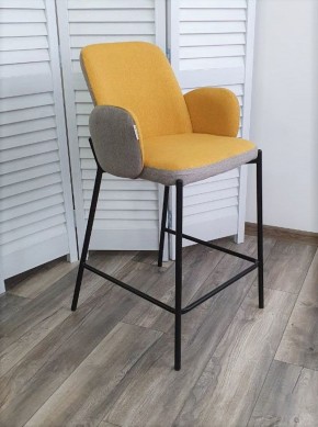 Полубарный стул NYX (H=65cm) VF106 желтый / VF120 серый М-City в Камышлове - kamyshlov.ok-mebel.com | фото 3